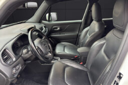 JEEP RENEGADE 4XE lleno