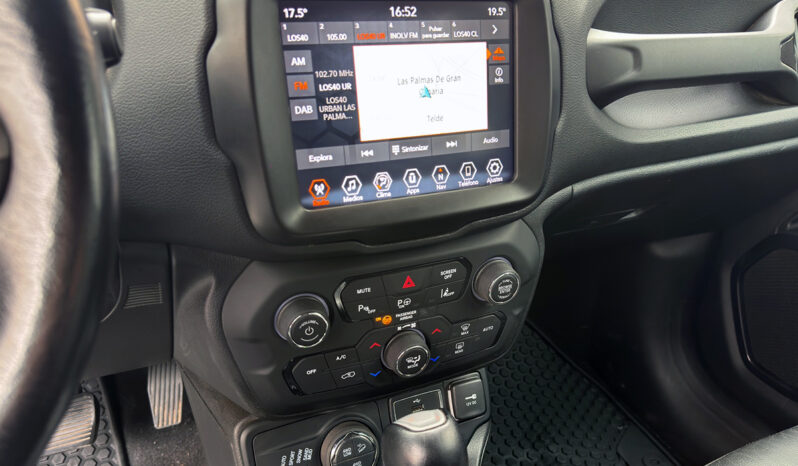JEEP RENEGADE 4XE lleno