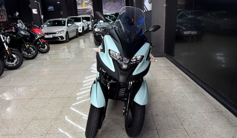 YAMAHA TRICITY 300 lleno
