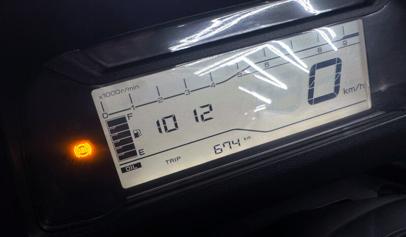 YAMAHA TRICITY 300 lleno