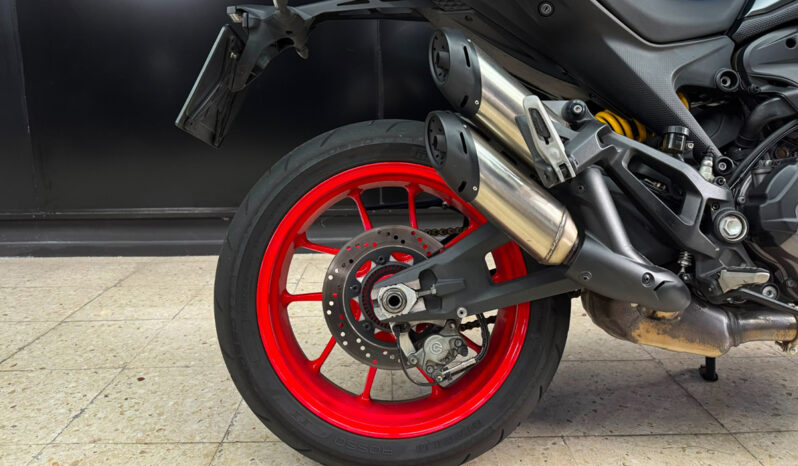 DUCATI MONSTER lleno