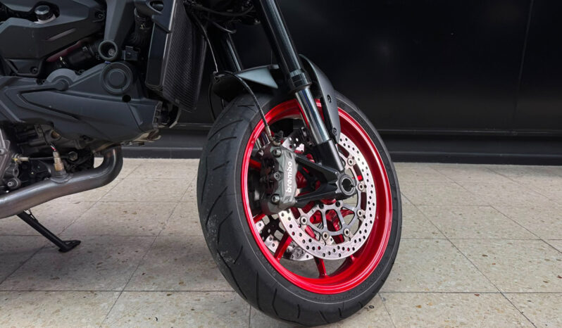 DUCATI MONSTER lleno