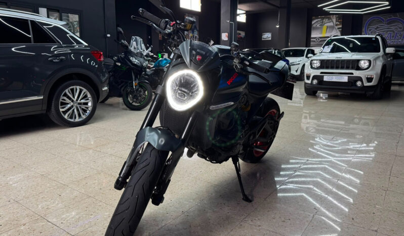 DUCATI MONSTER lleno