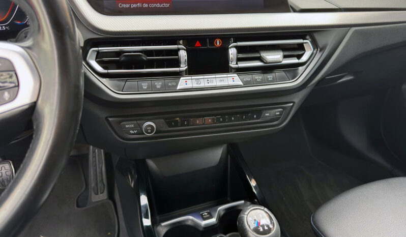 BMW SERIE 1 118i lleno