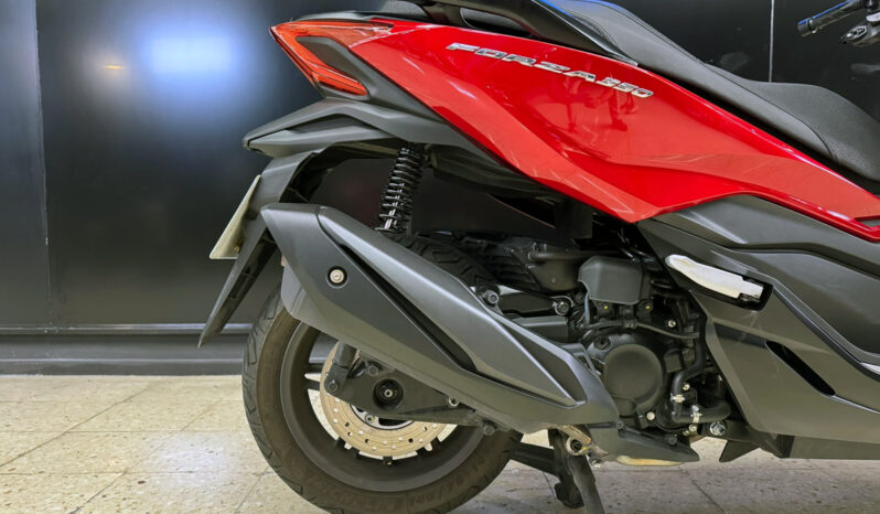 HONDA FORZA 350 lleno