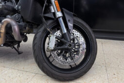 DUCATI MONSTER 821 DARK lleno