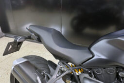 DUCATI MONSTER 821 DARK lleno