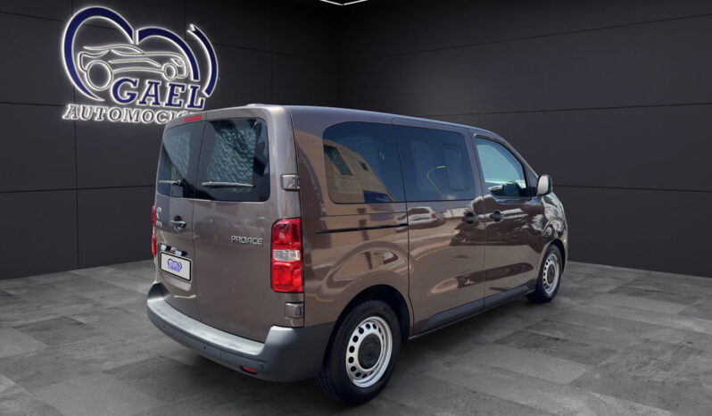 TOYOTA PROACE VERSO lleno