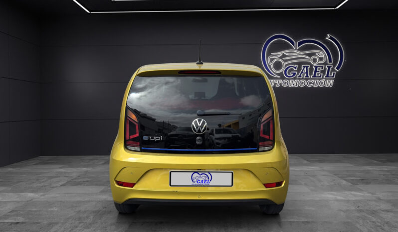 VOLKSWAGEN E-UP! lleno