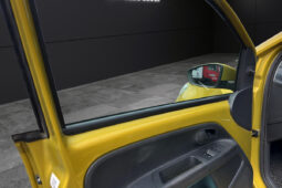 VOLKSWAGEN E-UP! lleno