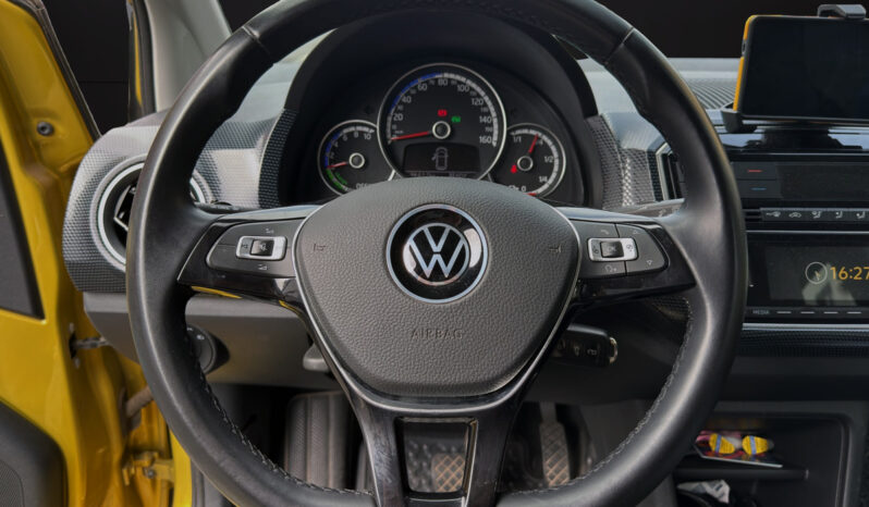 VOLKSWAGEN E-UP! lleno