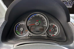 VOLKSWAGEN E-UP! lleno