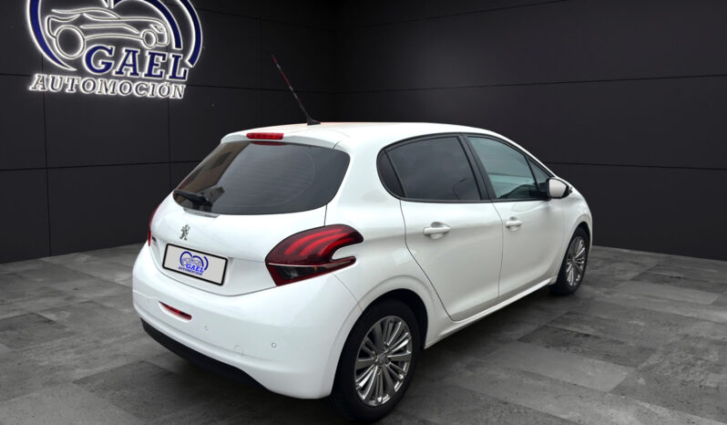 PEUGEOT 208 ACTIVE PURETECH lleno