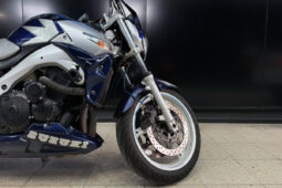 SUZUKI GSR 600 lleno