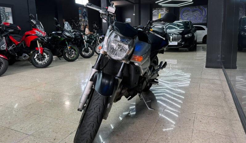 SUZUKI GSR 600 lleno