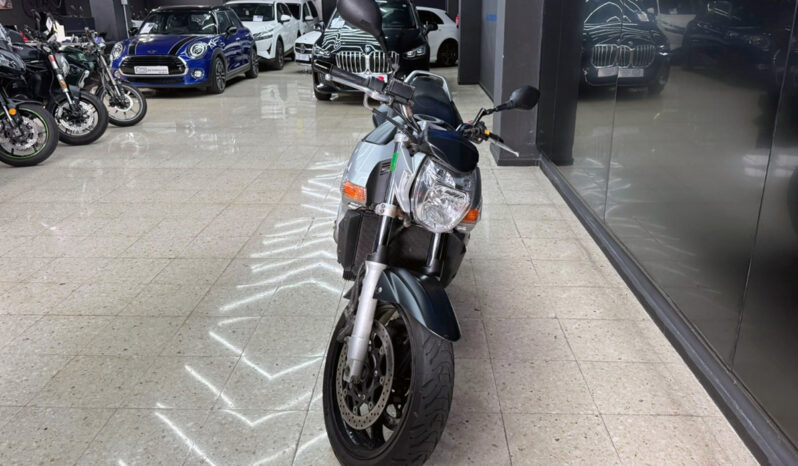 SUZUKI GSR 600 lleno