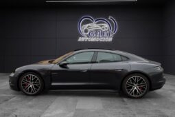 PORSCHE TAYCAN 4S lleno
