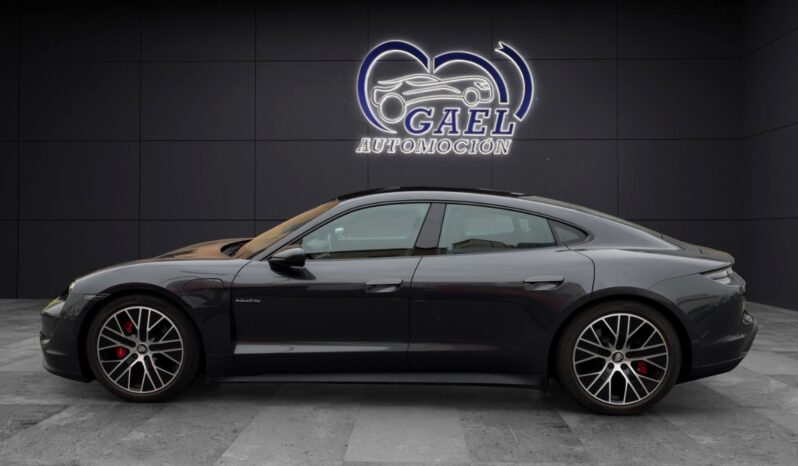PORSCHE TAYCAN 4S lleno