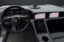 PORSCHE TAYCAN 4S lleno