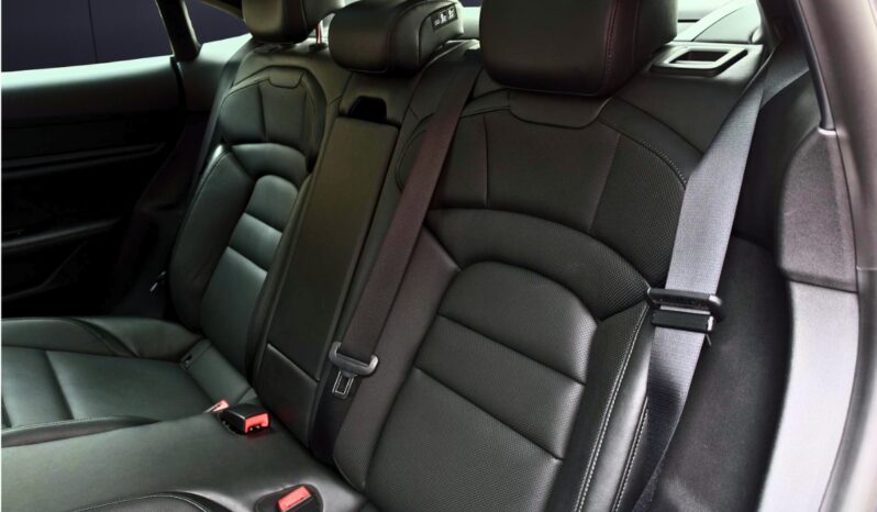 PORSCHE TAYCAN 4S lleno
