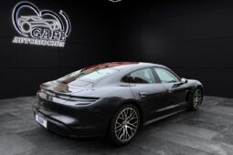 PORSCHE TAYCAN 4S lleno