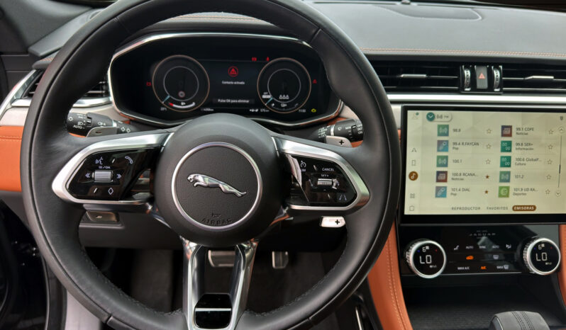 JAGUAR F-PACE lleno